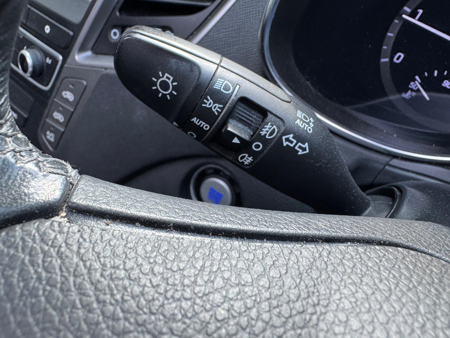 Used Hyundai Santa Fe 2016 for sale - 75770059: Photo 23