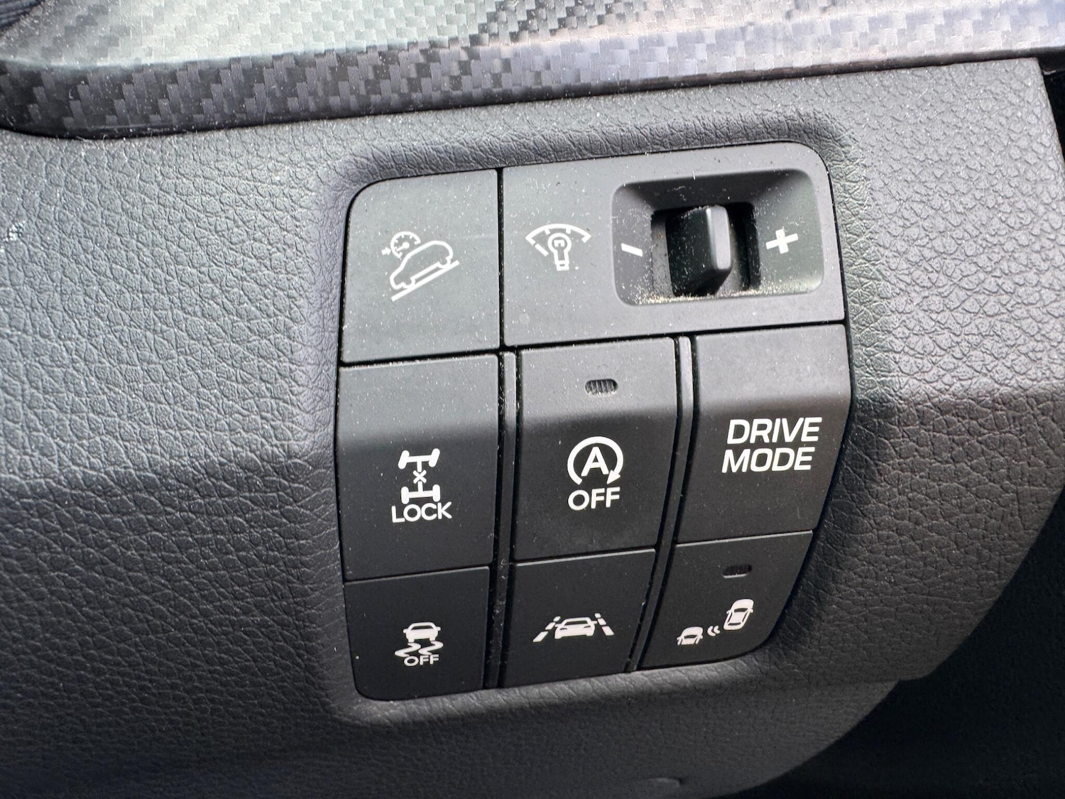 Used Hyundai Santa Fe 2016 for sale - 75770059: Photo 26