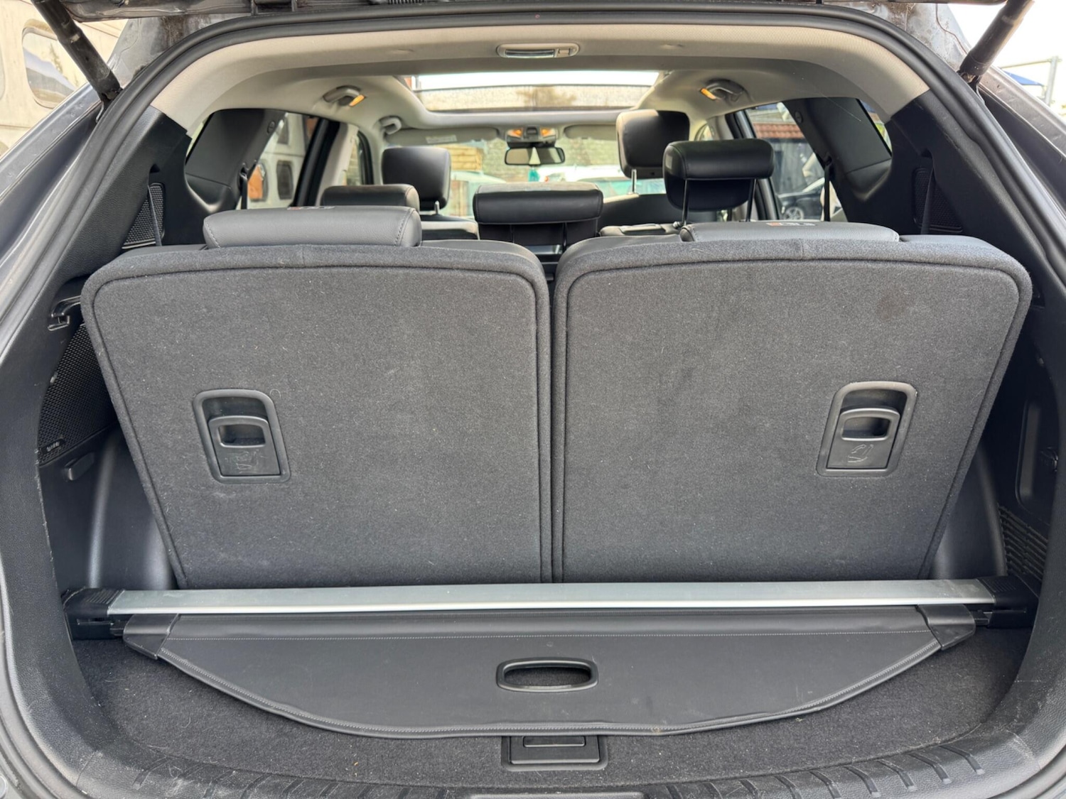 Used Hyundai Santa Fe 2016 for sale - 75770059: Photo 31