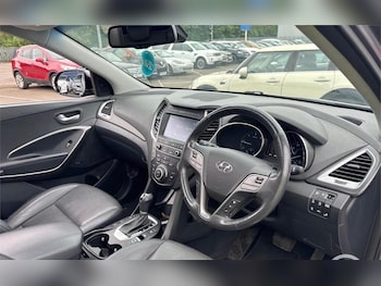 Used Hyundai Santa Fe 2016 for sale - 75770059: Photo