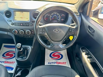 Used Hyundai i10 2018 for sale - 75493487: Photo