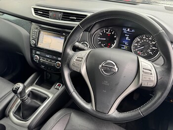 Used Nissan Qashqai 2016 for sale - 78573182: Photo