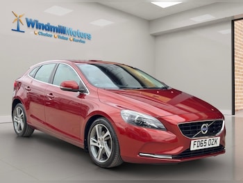 Used Volvo V40 2015 for sale - 79039157: Photo