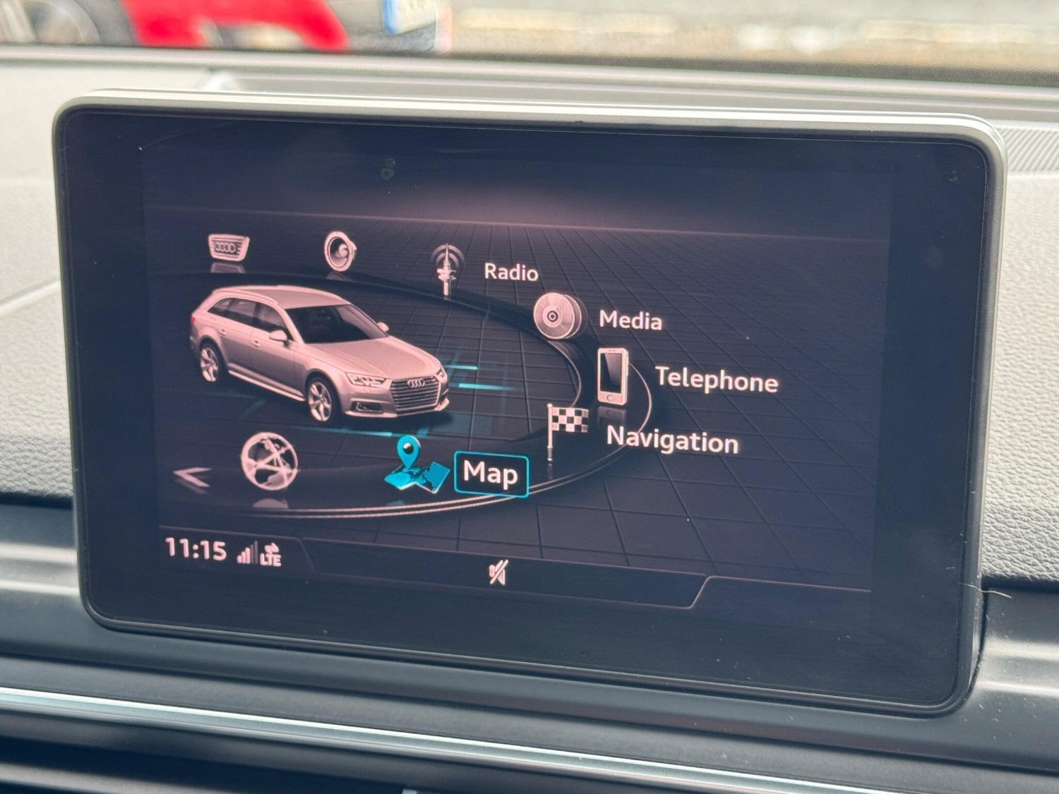 Used Audi A4 Avant 2018 for sale - 75884495: Photo 17