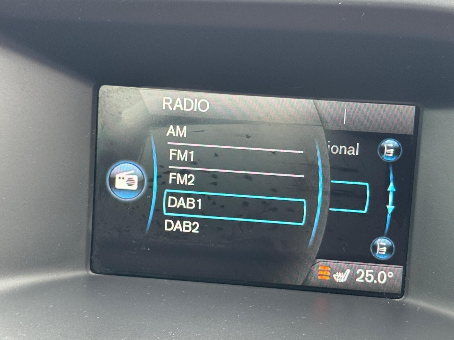 Used Volvo S60 2015 for sale - 76952380: Photo 17