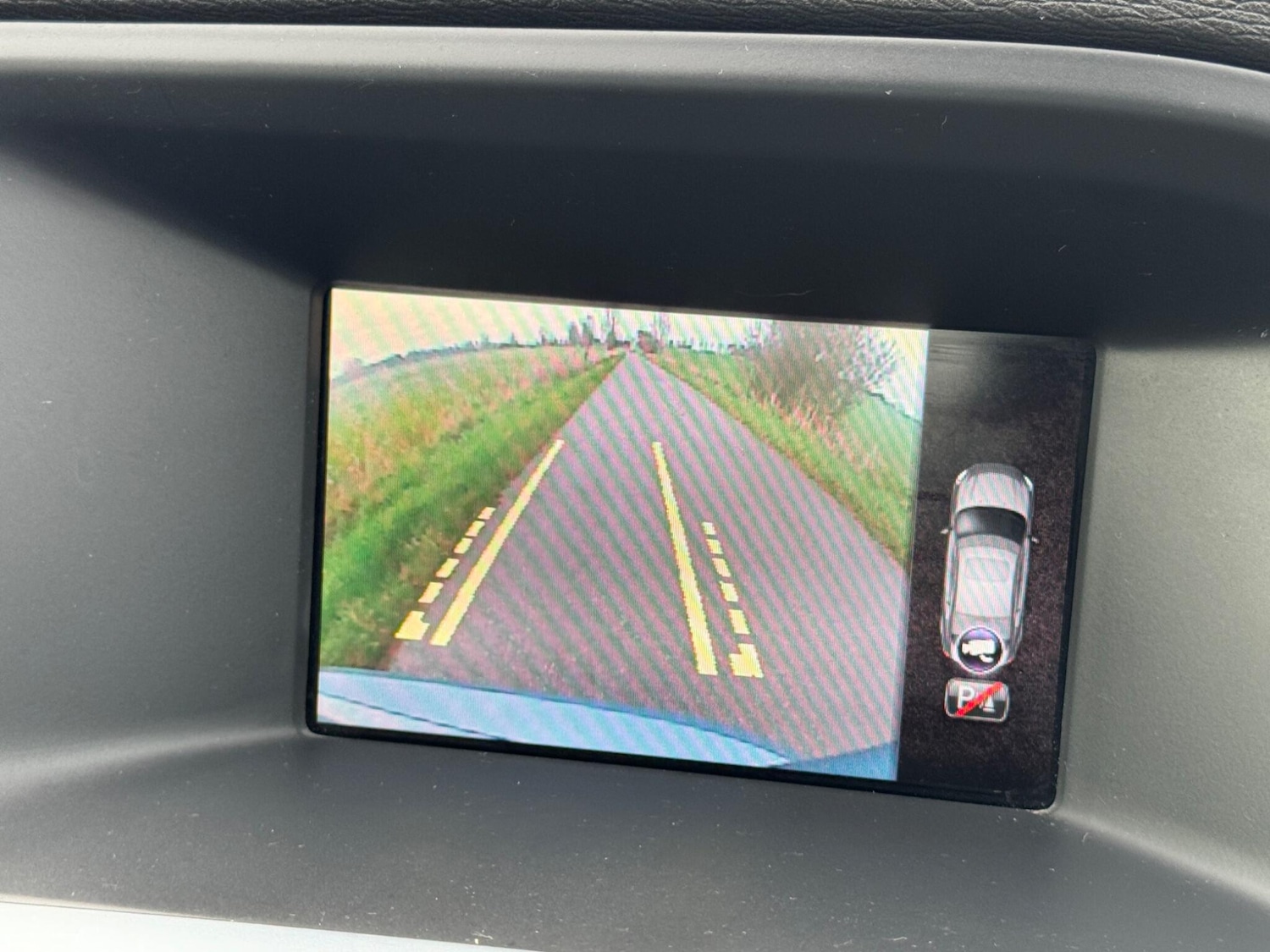 Used Volvo S60 2015 for sale - 76952380: Photo 4