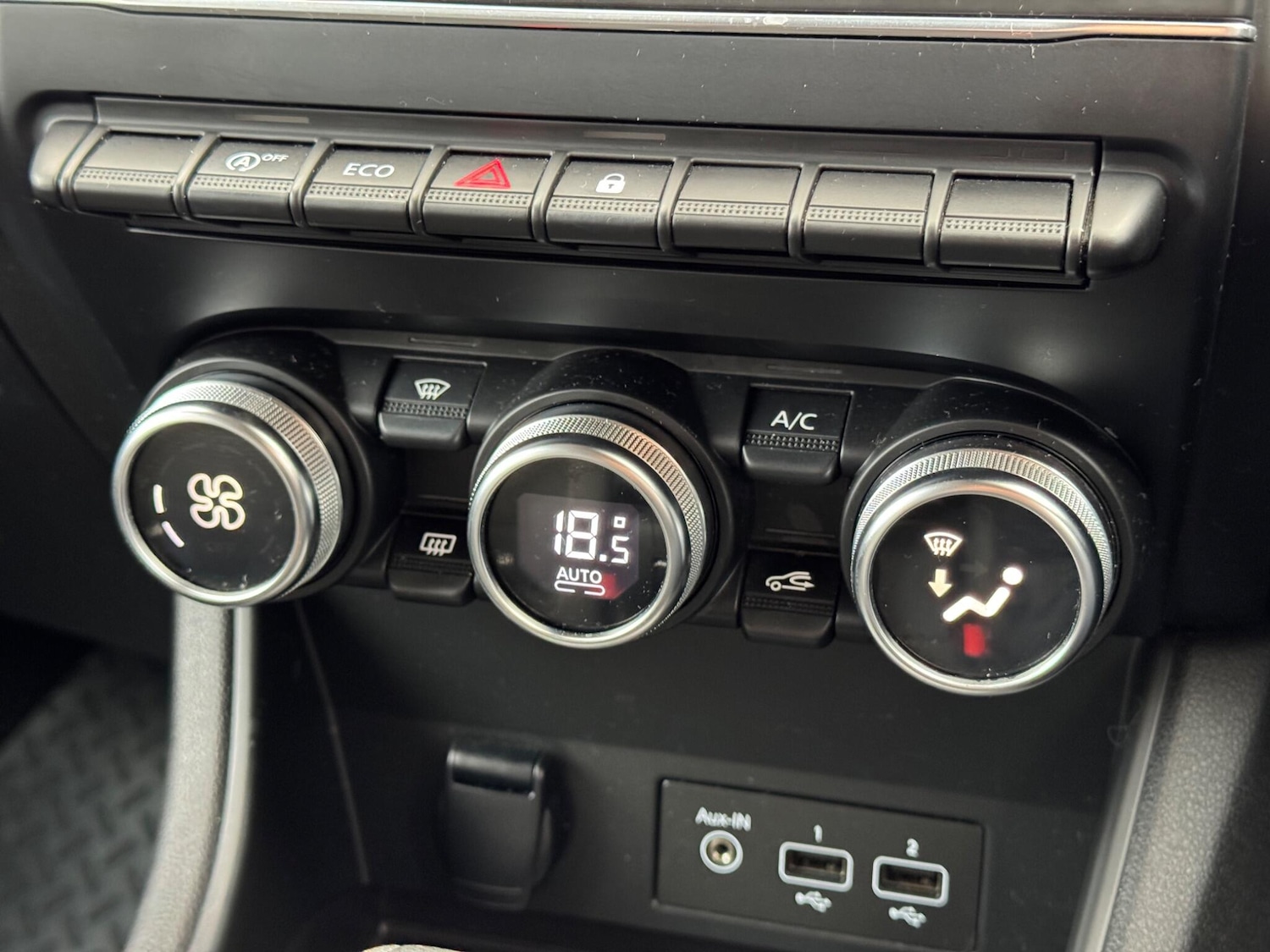 Used Renault Captur 2021 for sale - 76398619: Photo 24