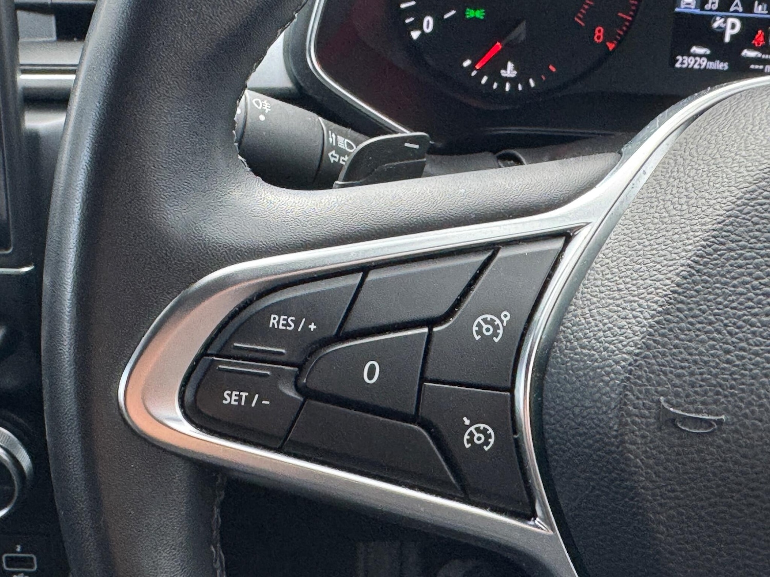 Used Renault Captur 2021 for sale - 76398619: Photo 28