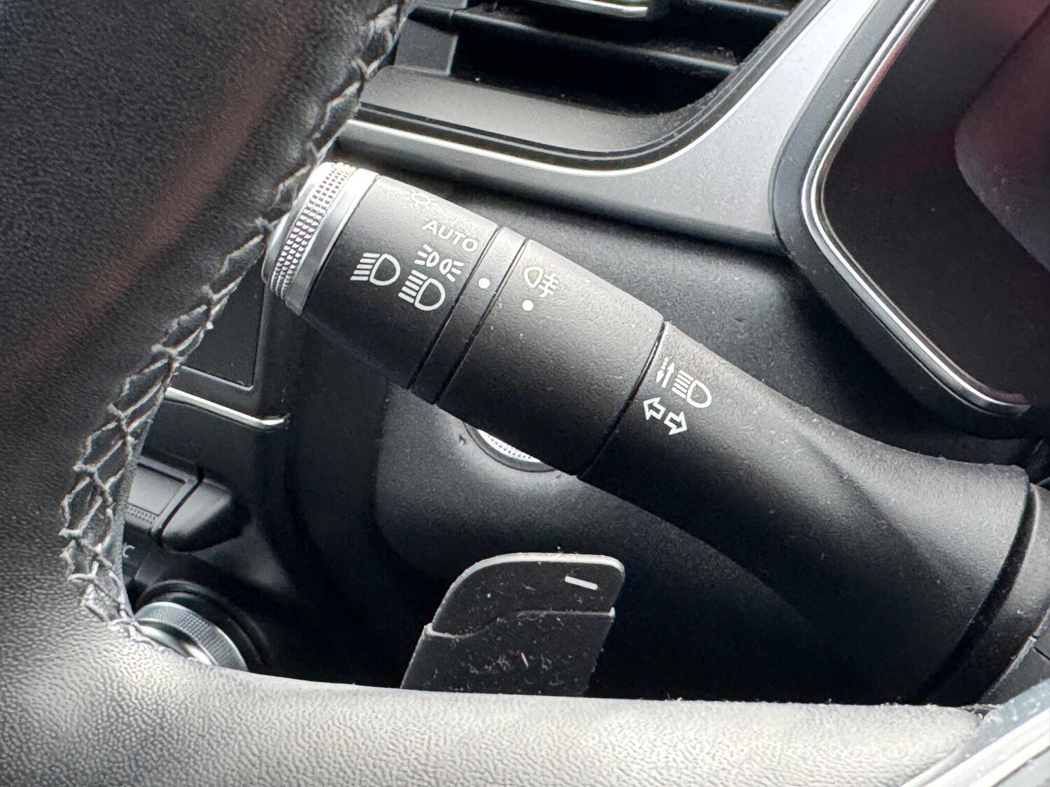 Used Renault Captur 2021 for sale - 76398619: Photo 30