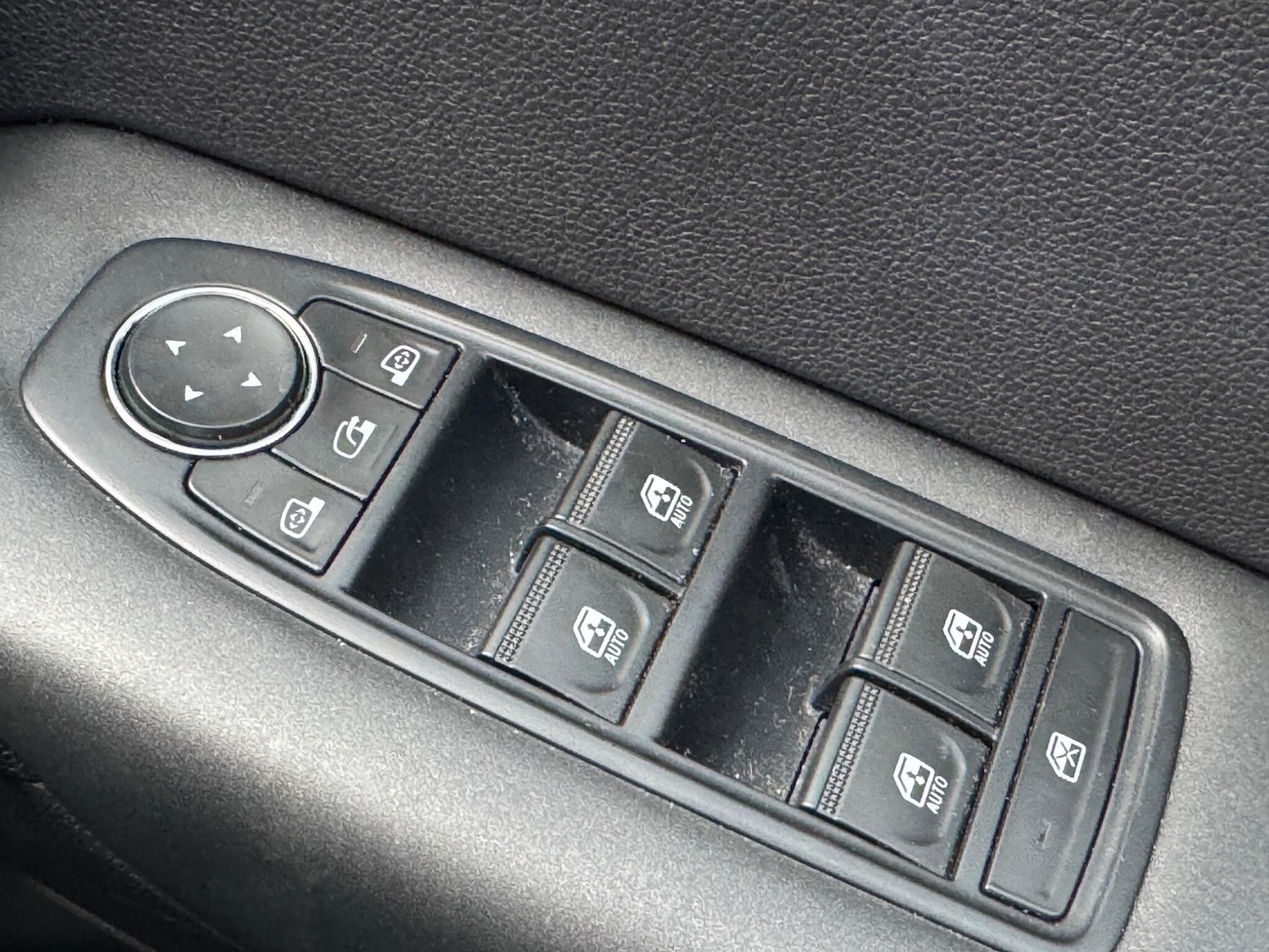 Used Renault Captur 2021 for sale - 76398619: Photo 33