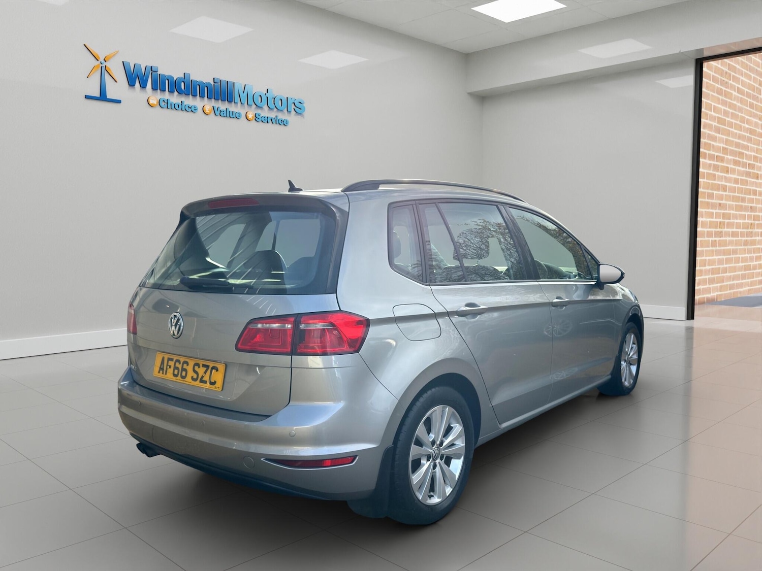 Used Volkswagen Golf SV 2016 for sale - 76689932: Photo 10