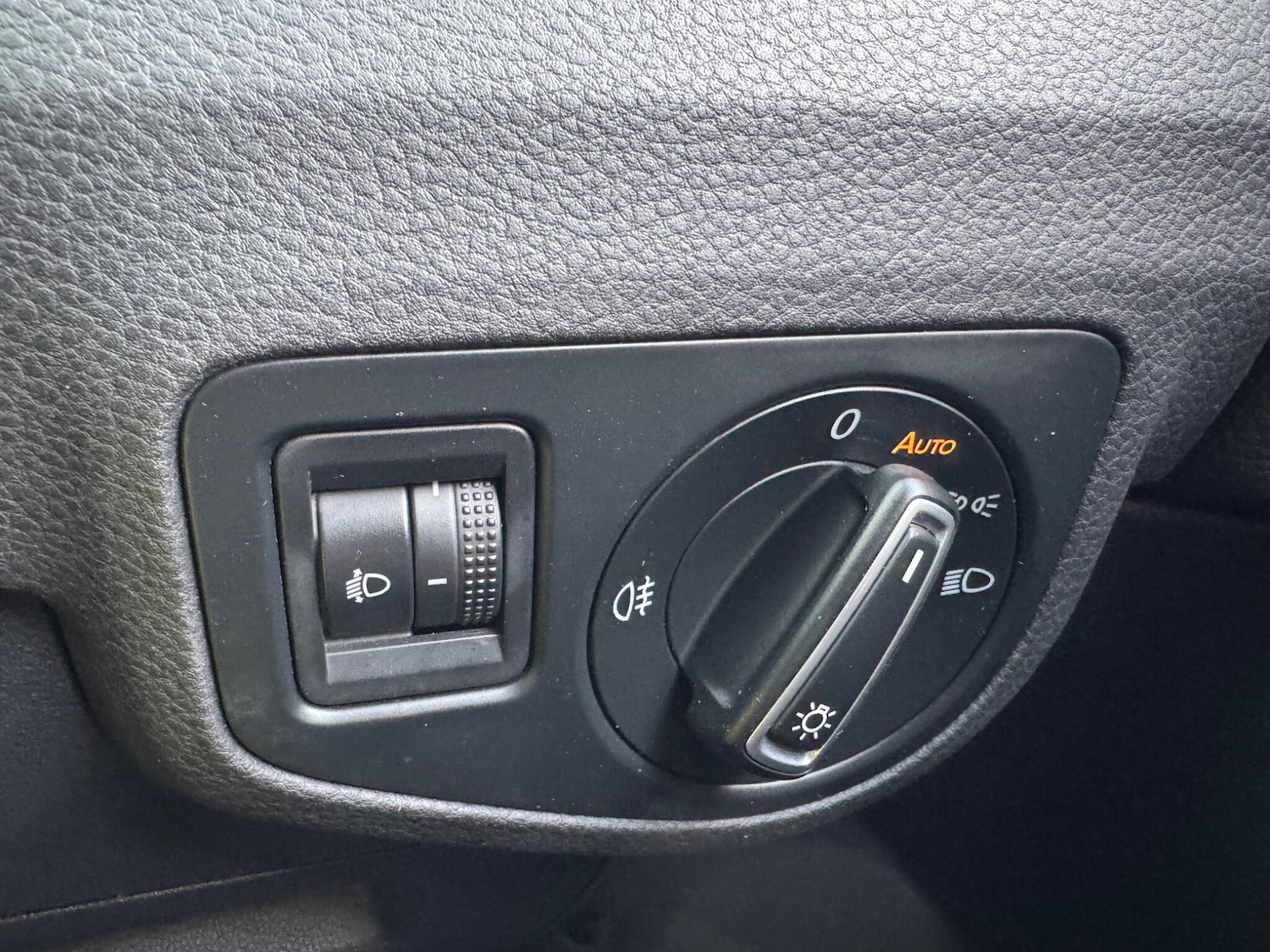 Used Volkswagen Golf SV 2016 for sale - 76689932: Photo 29