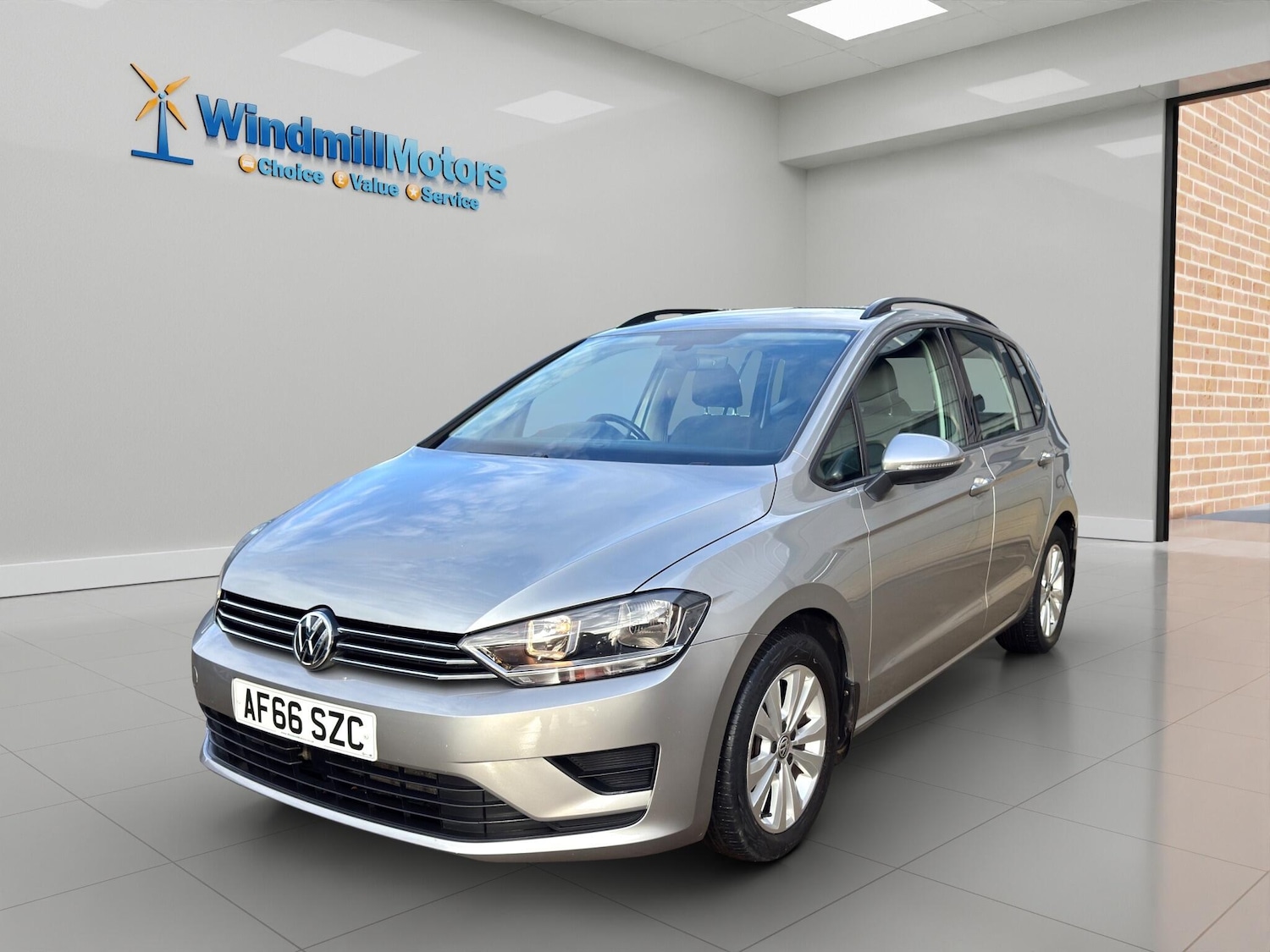 Used Volkswagen Golf SV 2016 for sale - 76689932: Photo 6