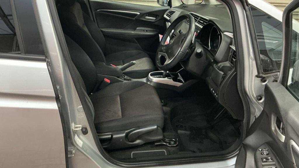 Used Honda Jazz 2017 for sale - 77377125: Photo 10