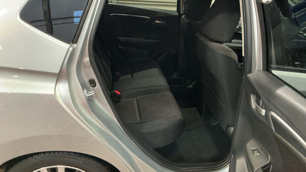 Used Honda Jazz 2017 for sale - 77377125: Photo 11