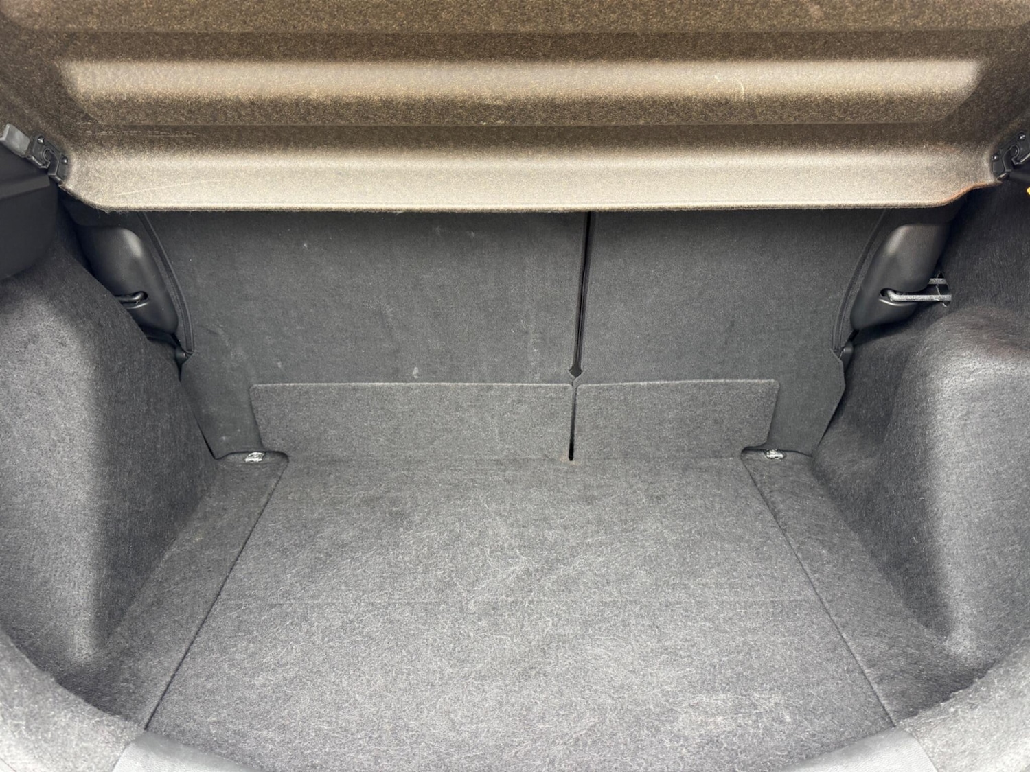 Used Honda Jazz 2017 for sale - 77377125: Photo 37