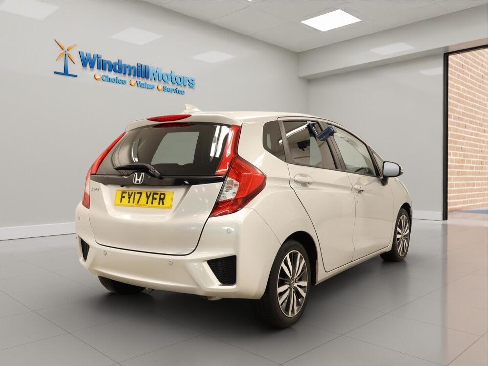 Used Honda Jazz 2017 for sale - 77377125: Photo 9