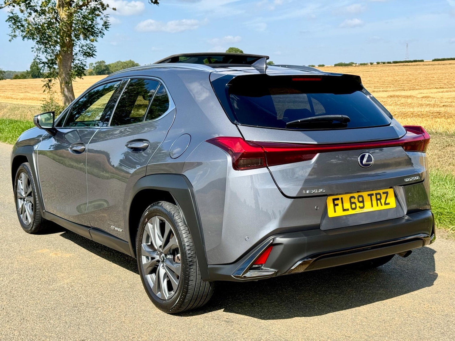 Used Lexus UX 2020 for sale - 76562498: Photo 11