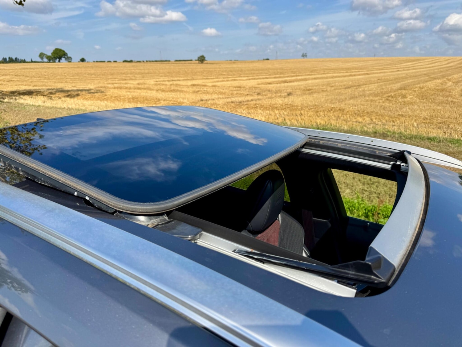 Used Lexus UX 2020 for sale - 76562498: Photo 3