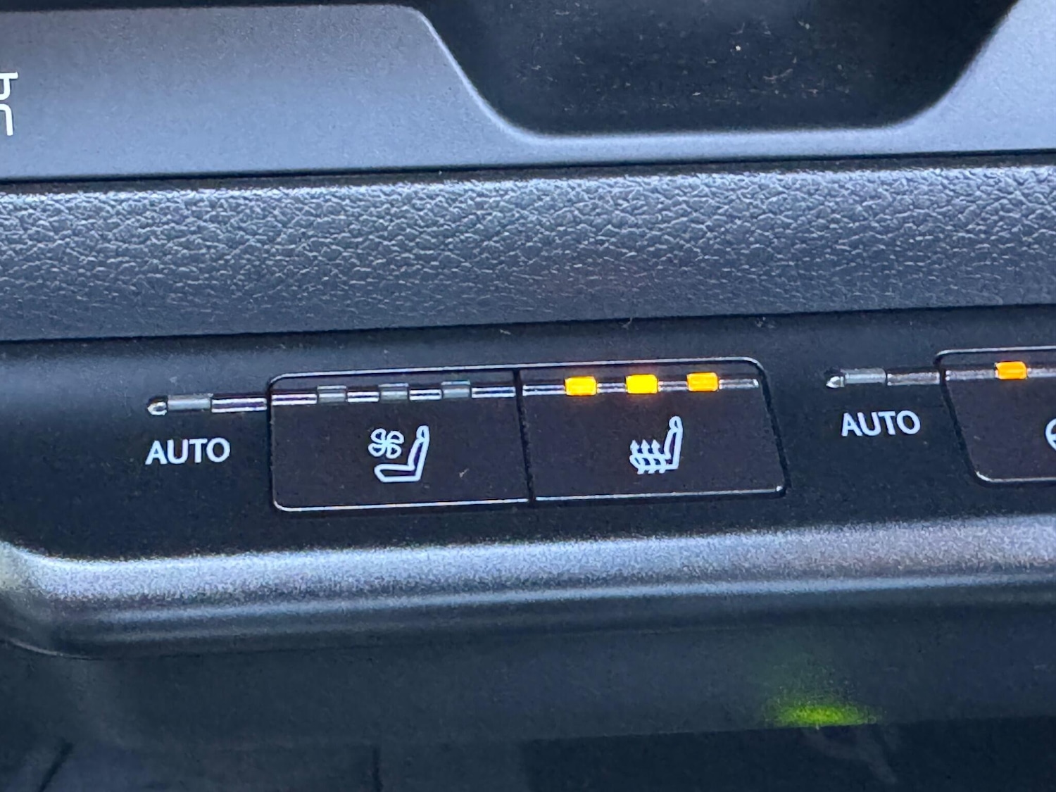 Used Lexus UX 2020 for sale - 76562498: Photo 45