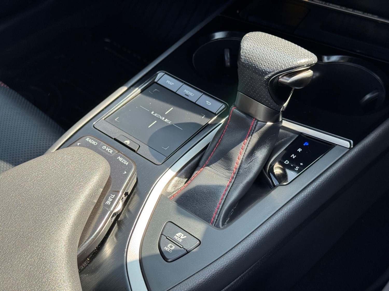 Used Lexus UX 2020 for sale - 76562498: Photo 49