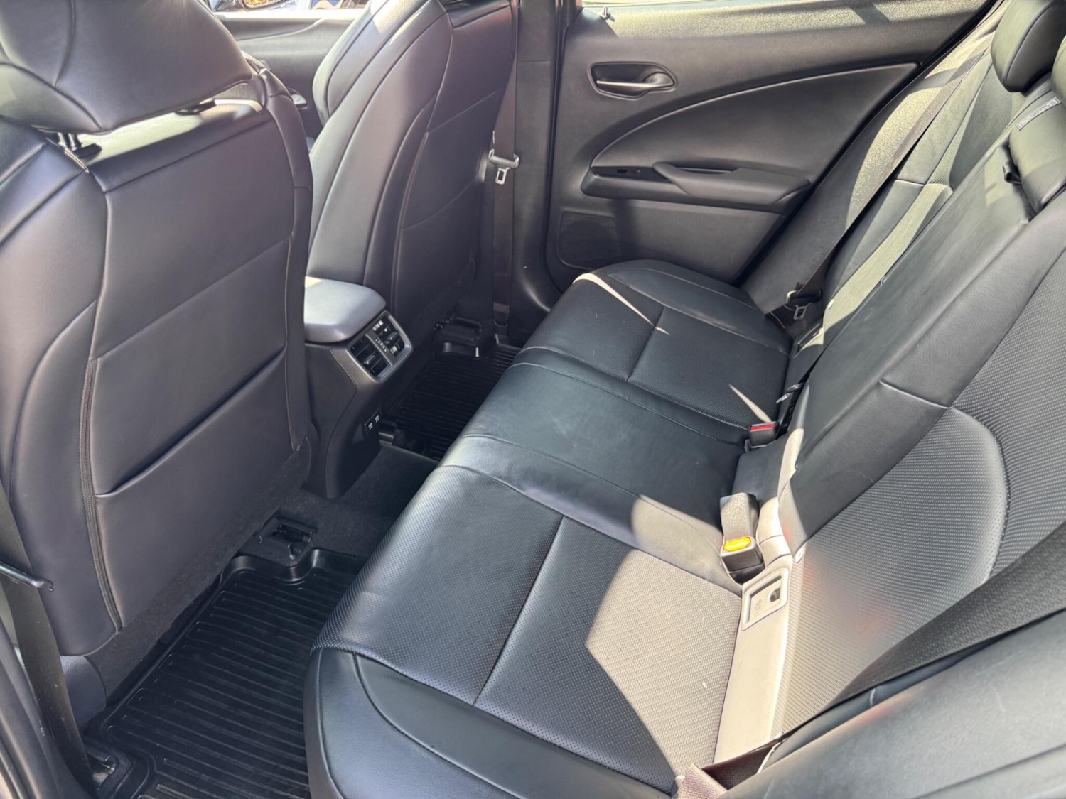 Used Lexus UX 2020 for sale - 76562498: Photo 75