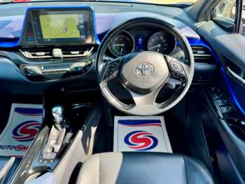 Used Toyota C-HR 2017 for sale - 75415388: Photo