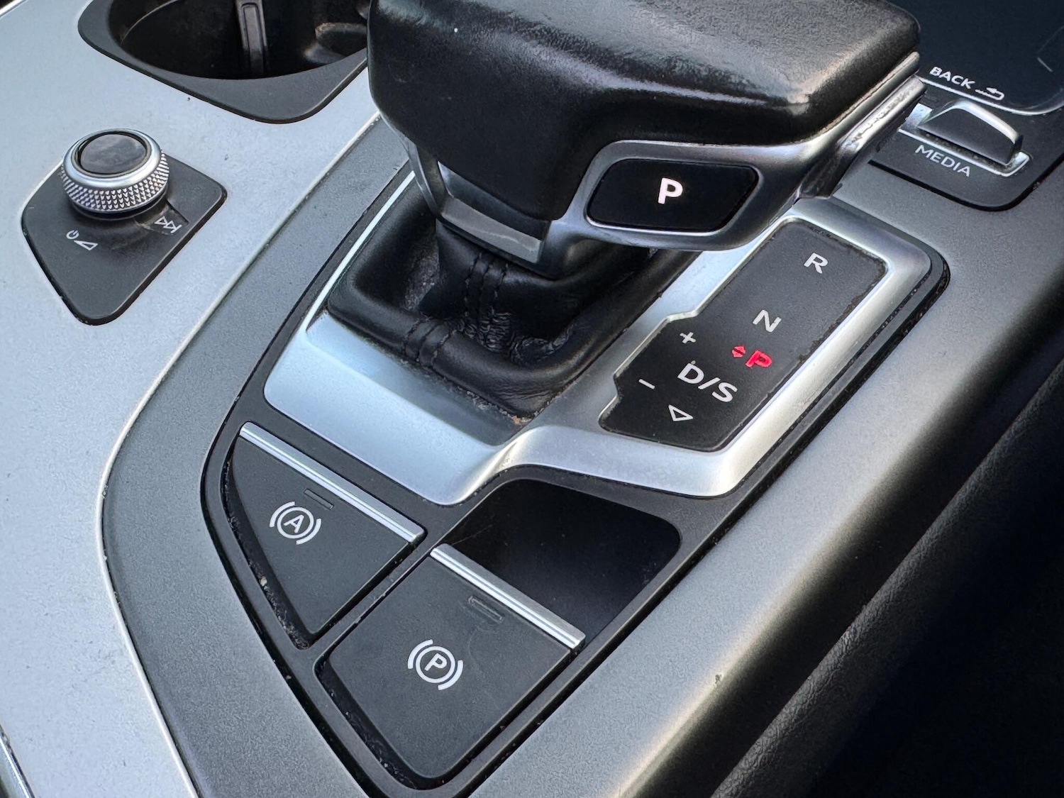 Used Audi Q7 2017 for sale - 77386765: Photo 37