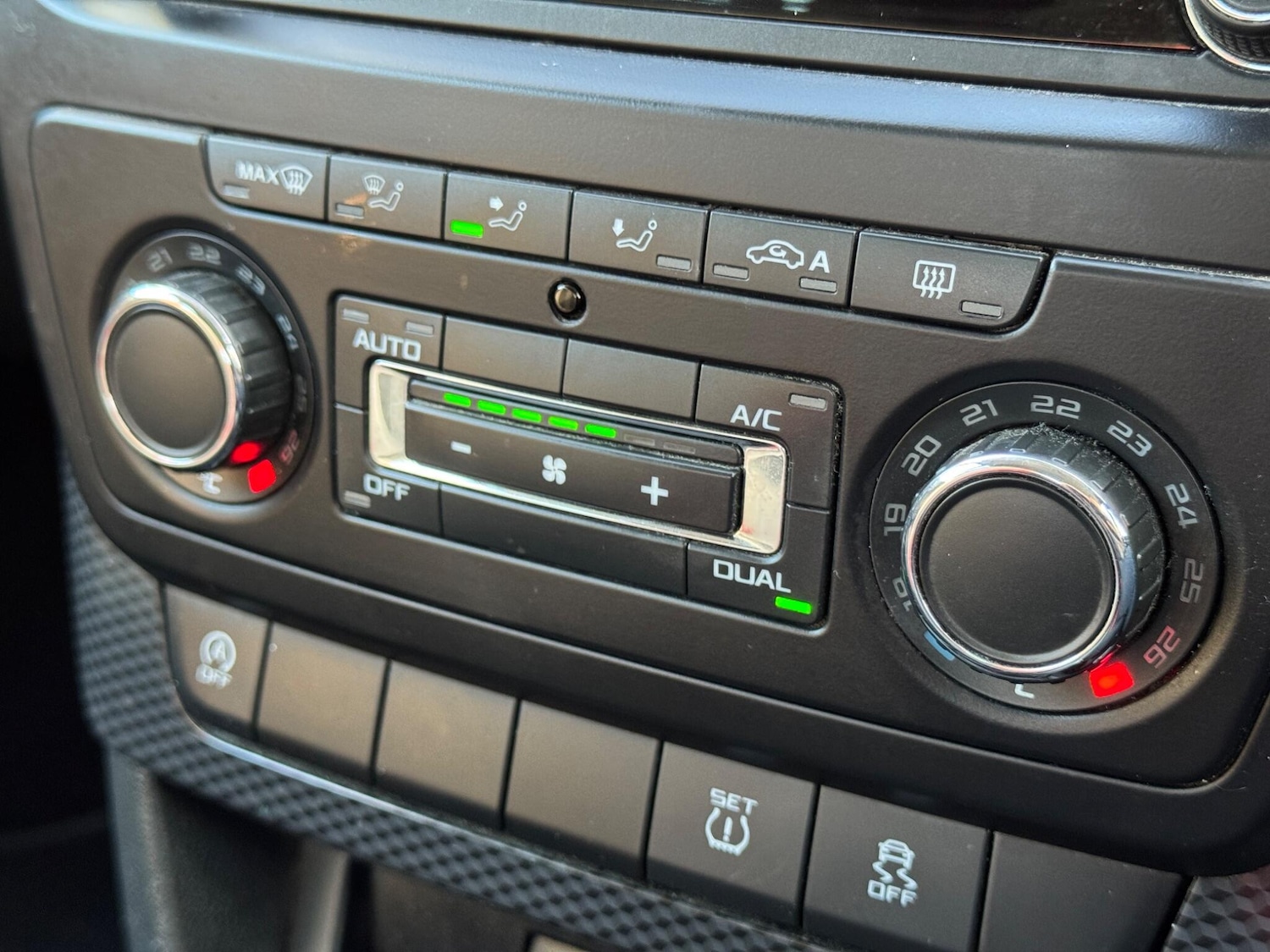 Used Skoda Yeti 2016 for sale - 76551015: Photo 15