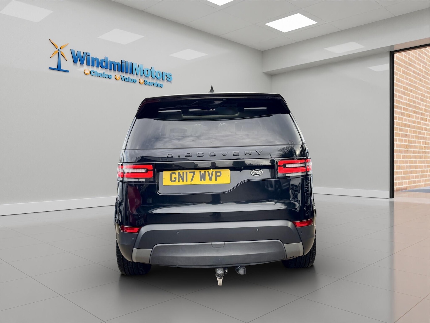 Used Land Rover Discovery 2017 for sale - 76729060: Photo 10