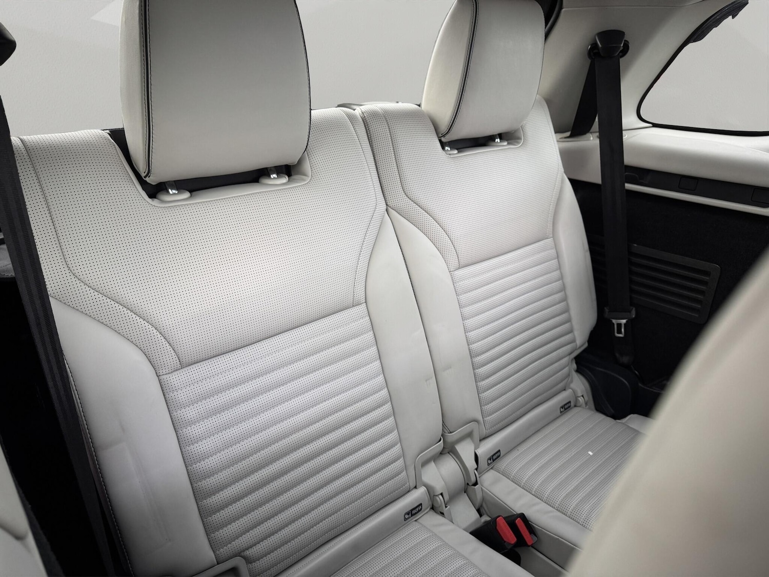 Used Land Rover Discovery 2017 for sale - 76729060: Photo 12