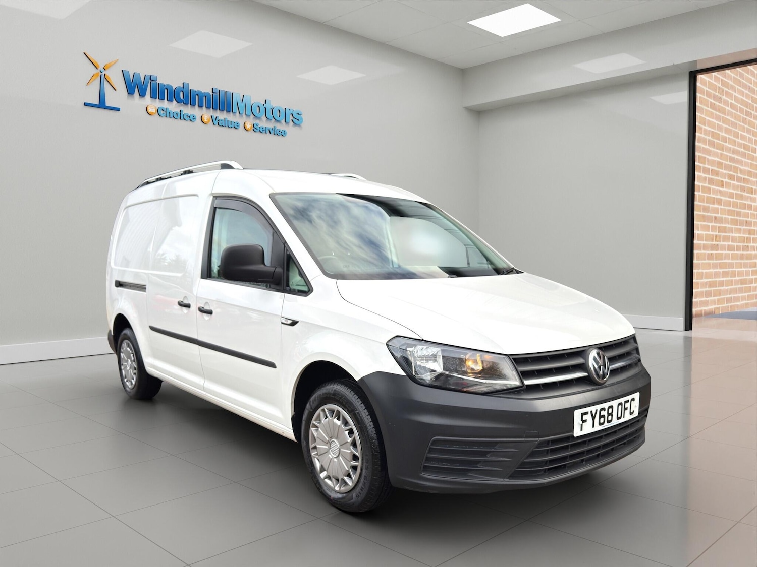 Used Volkswagen Caddy Maxi 2018 for sale - 76251112: Photo 1