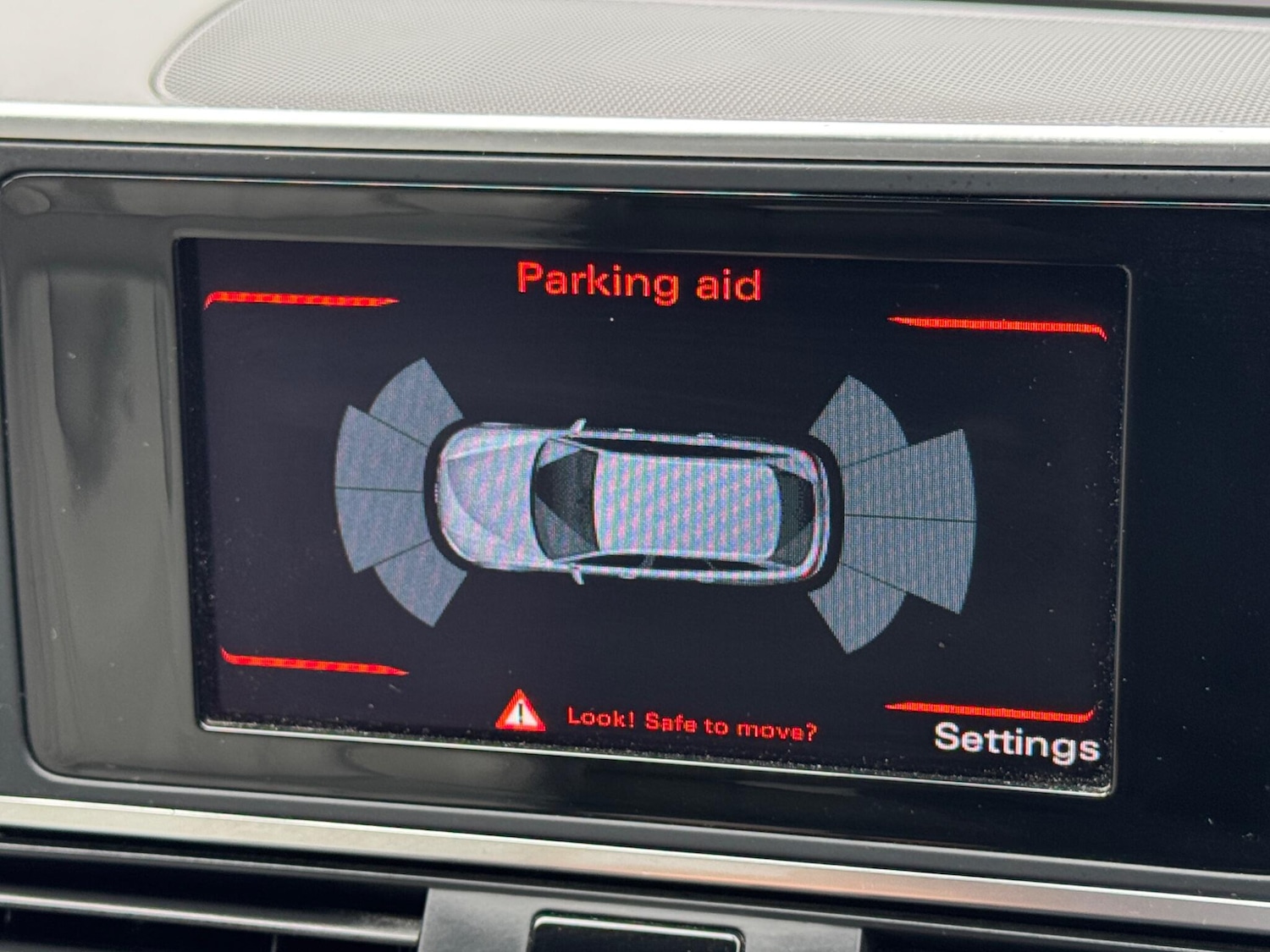 Used Audi A6 Avant 2016 for sale - 76138520: Photo 16