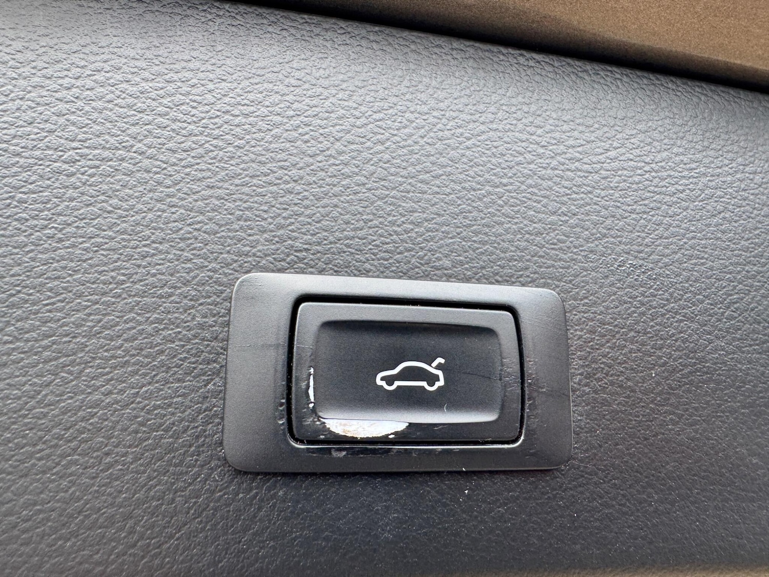 Used Audi A6 Avant 2016 for sale - 76138520: Photo 39