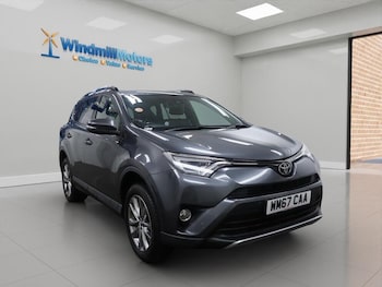 Used Toyota RAV4 2017 for sale - 77537574: Photo