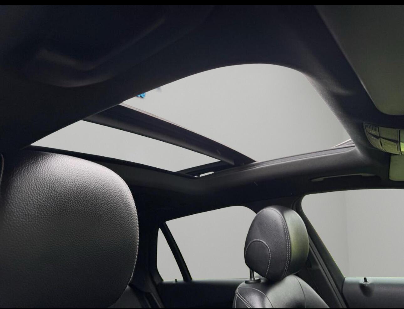 Used Mercedes-Benz GLC 2018 for sale - 76259284: Photo 12