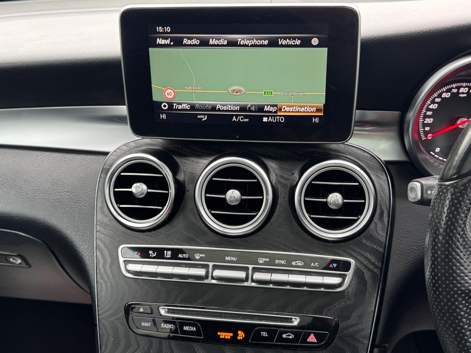 Used Mercedes-Benz GLC 2018 for sale - 76259284: Photo 16