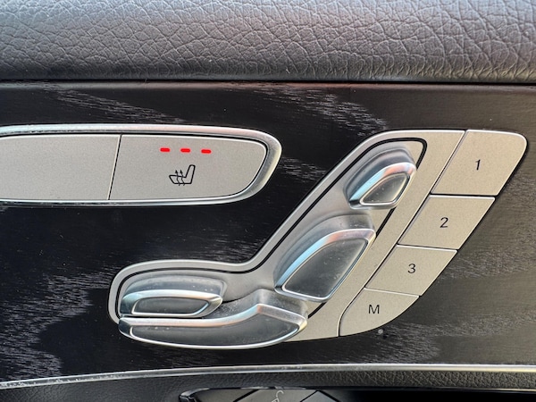 Used Mercedes-Benz GLC 2018 for sale - 76259284: Photo 35