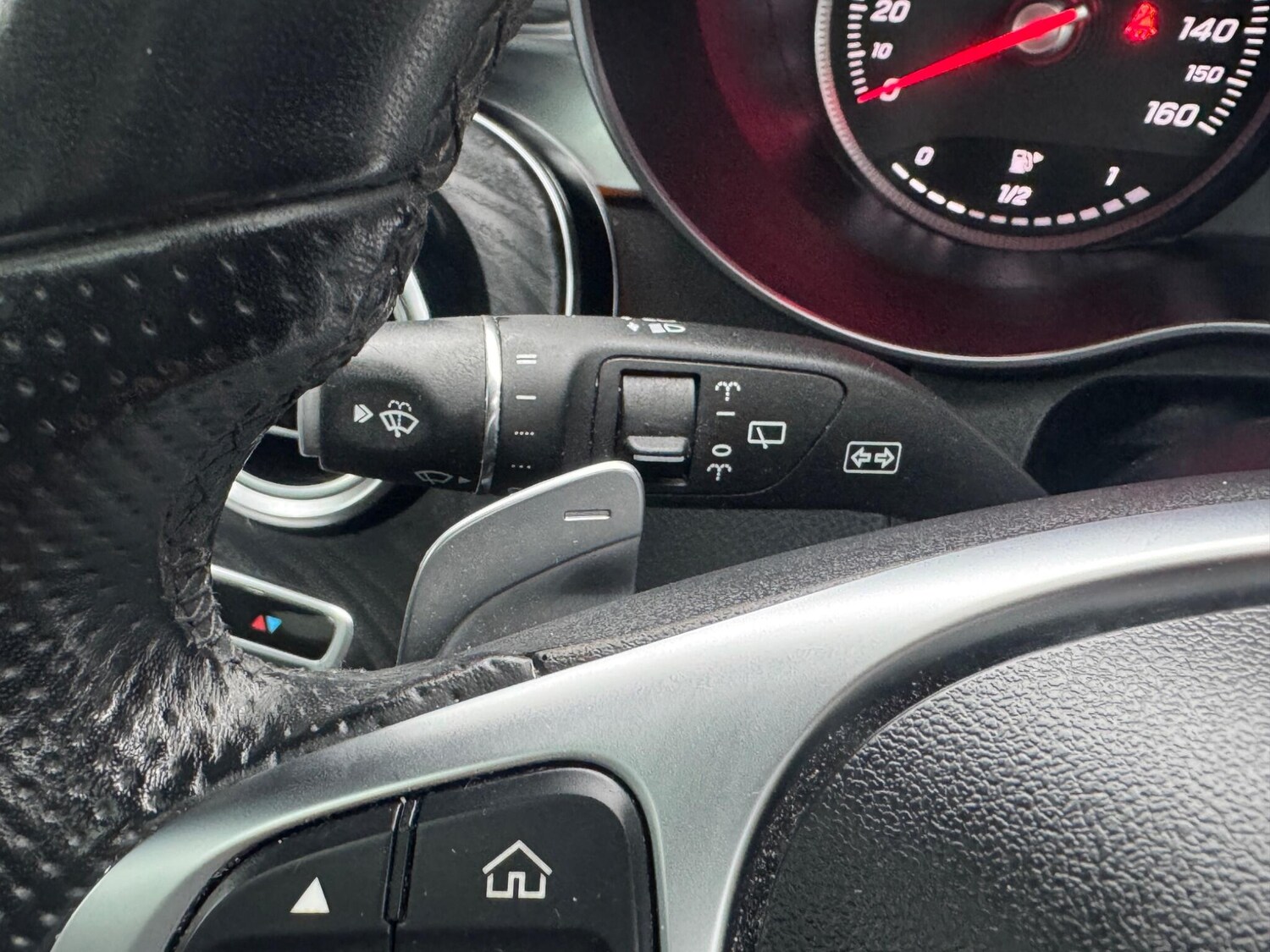 Used Mercedes-Benz GLC 2018 for sale - 76259284: Photo 55