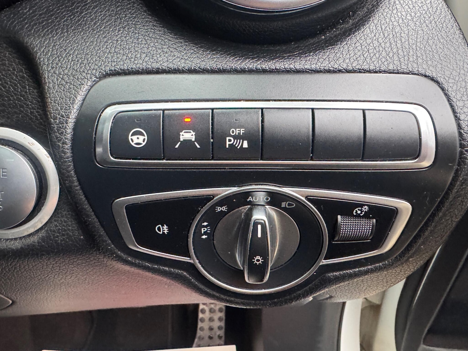 Used Mercedes-Benz GLC 2018 for sale - 76259284: Photo 57