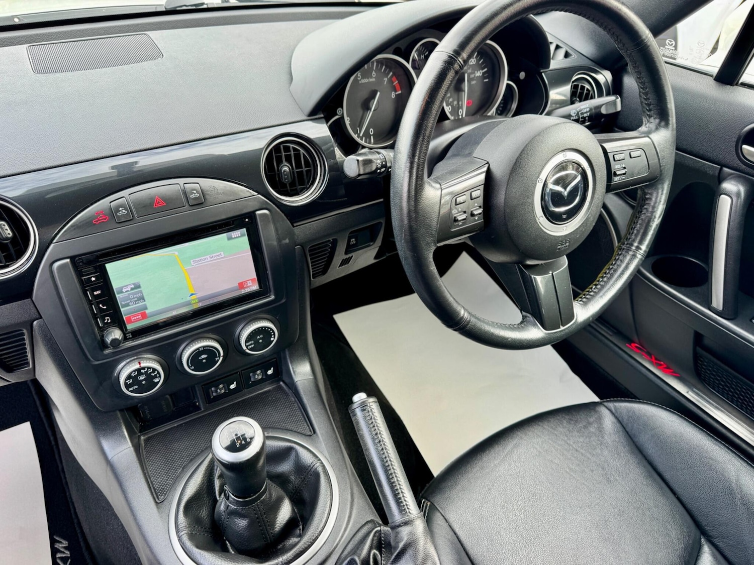 Used Mazda MX-5 2015 for sale - 78205382: Photo 2