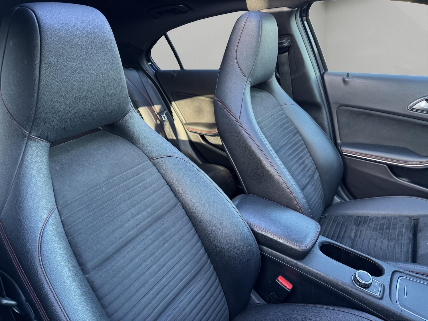 Used Mercedes-Benz A-Class 2017 for sale - 76743163: Photo 12