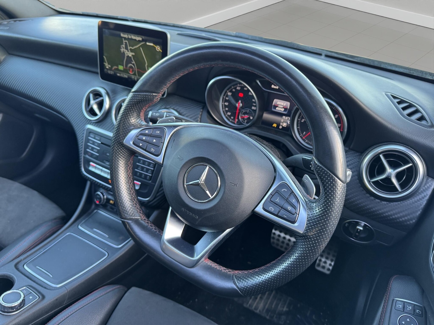 Used Mercedes-Benz A-Class 2017 for sale - 76743163: Photo 2