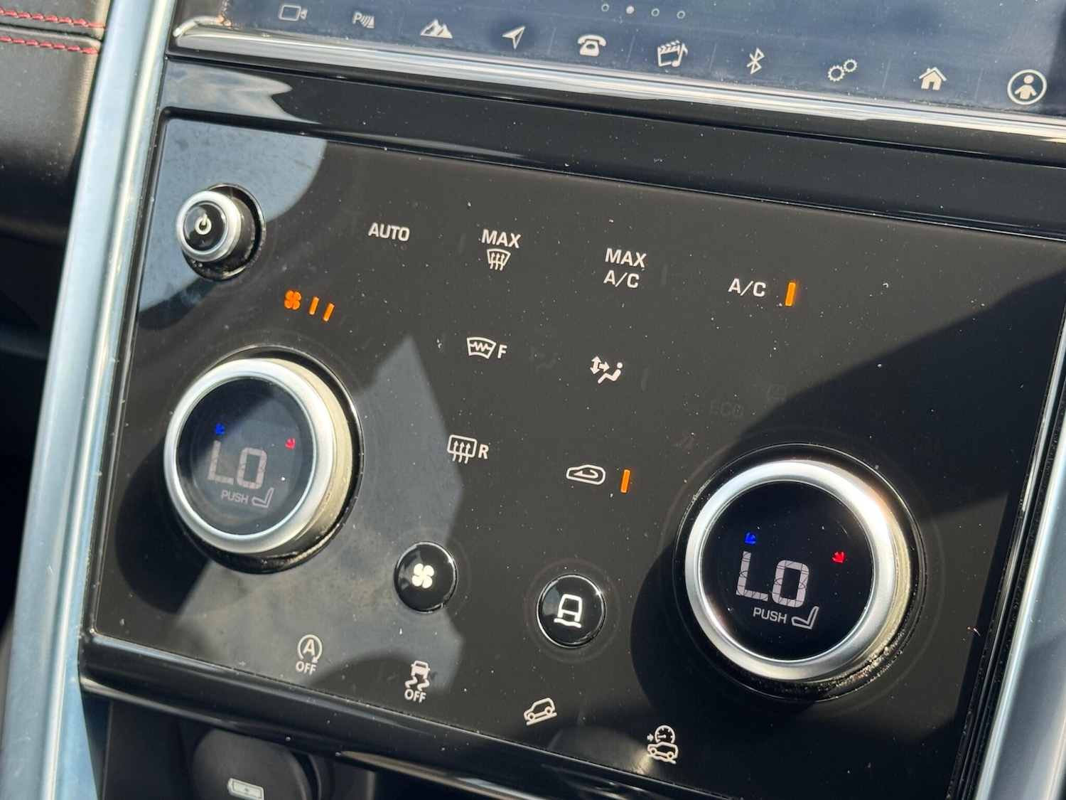 Used Land Rover Discovery Sport 2019 for sale - 76657662: Photo 32