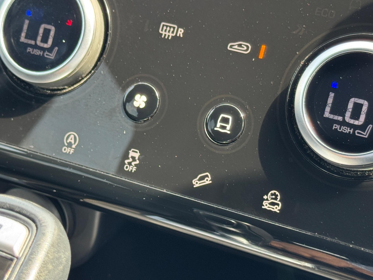 Used Land Rover Discovery Sport 2019 for sale - 76657662: Photo 33