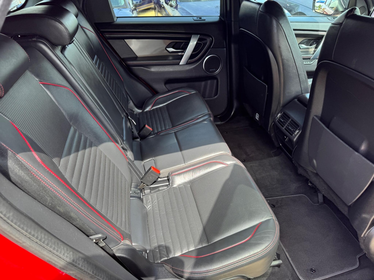 Used Land Rover Discovery Sport 2019 for sale - 76657662: Photo 53