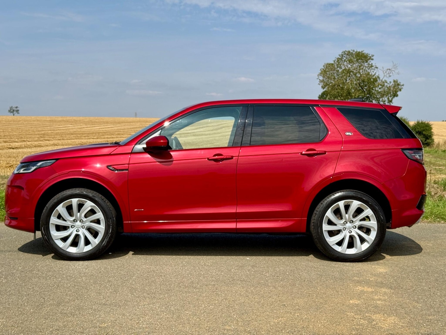 Used Land Rover Discovery Sport 2019 for sale - 76657662: Photo 8