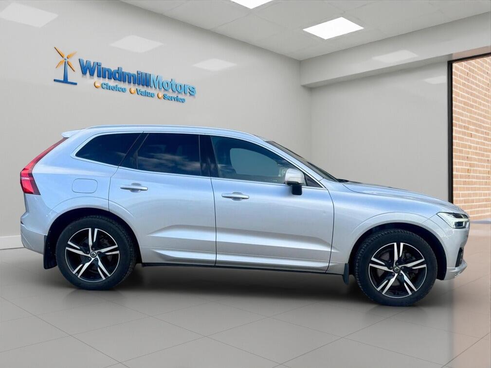 Used Volvo XC60 2018 for sale - 77633370: Photo 3