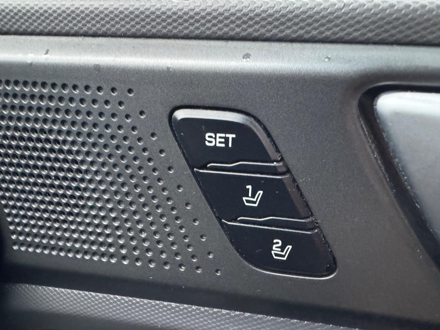 Used Hyundai IONIQ 2017 for sale - 76294760: Photo 37