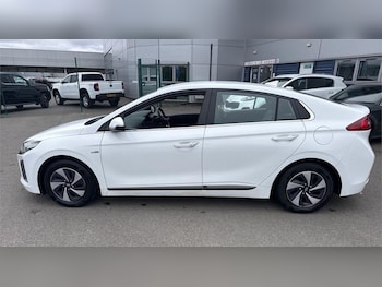 Used Hyundai IONIQ 2017 for sale - 76294760: Photo